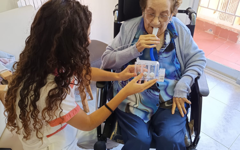 Fisioterapia respiratoria en Residencia San Luis Moncada: trabajando la respiración para cuidar la salud